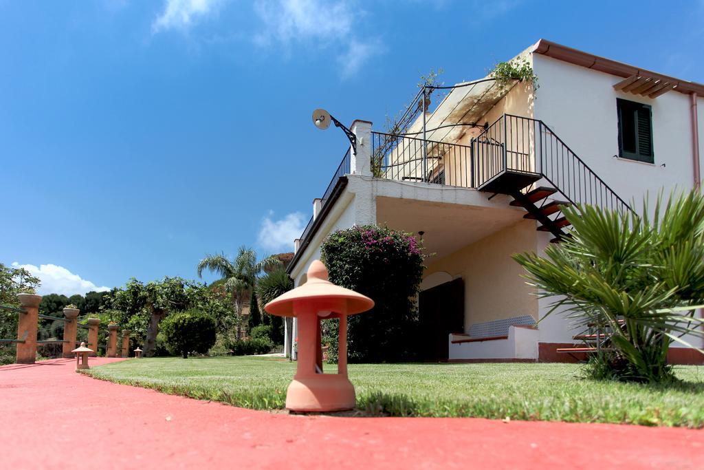 Villa Eleanto Cefalú Exterior foto